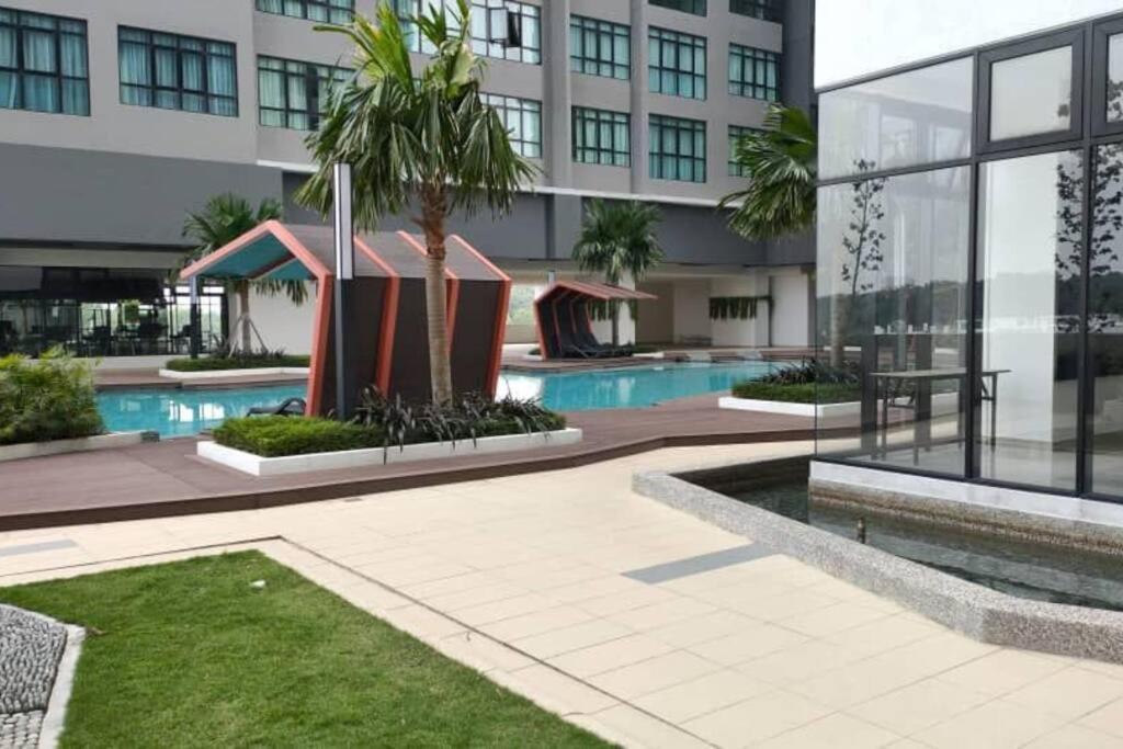 Conezion 3-Bedroom Condo @ Ioi City Mall Putrajaya Serdang  Exterior foto